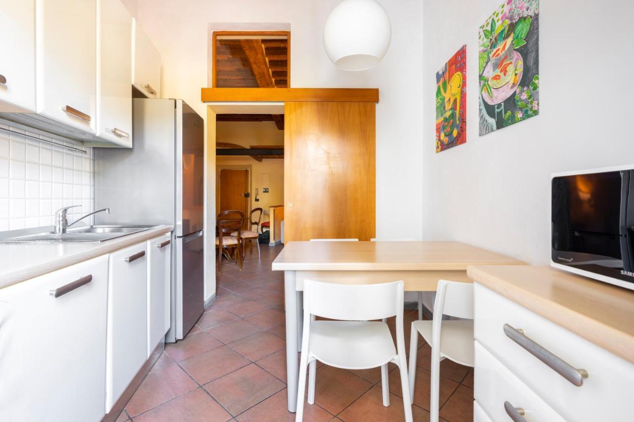 Verdi 11 Firenze Bagian luar foto