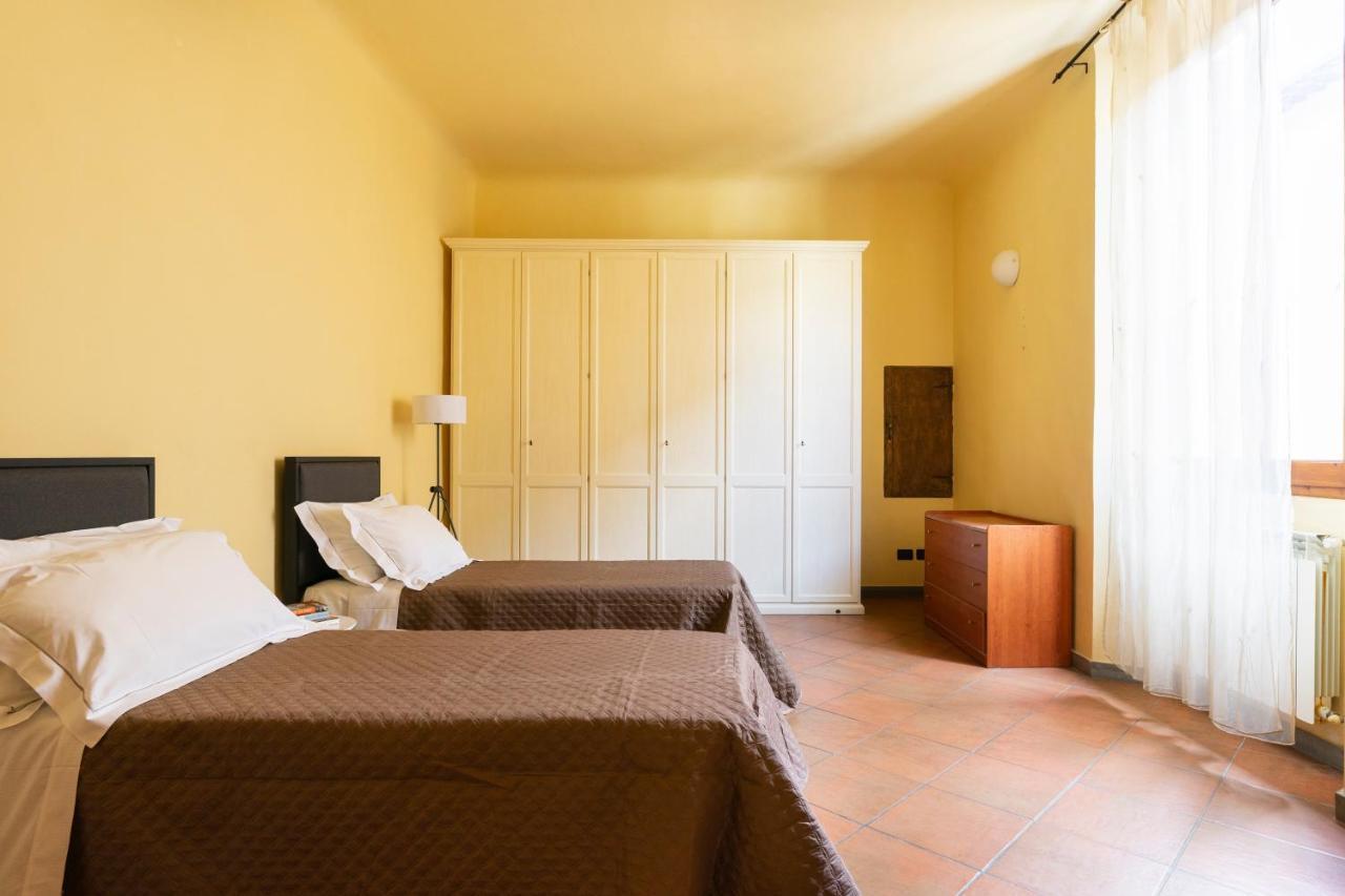 Verdi 11 Firenze Bagian luar foto