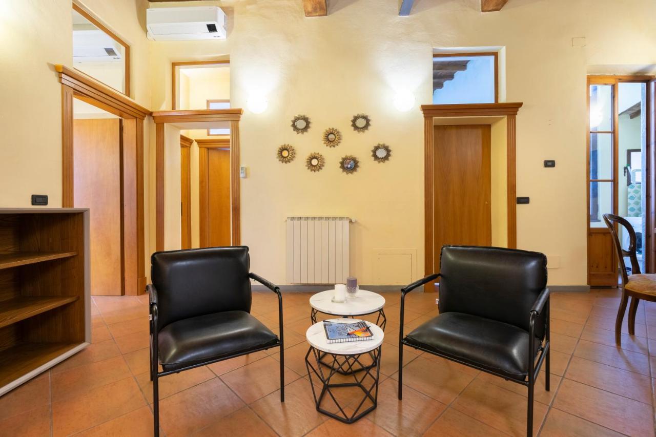 Verdi 11 Firenze Bagian luar foto