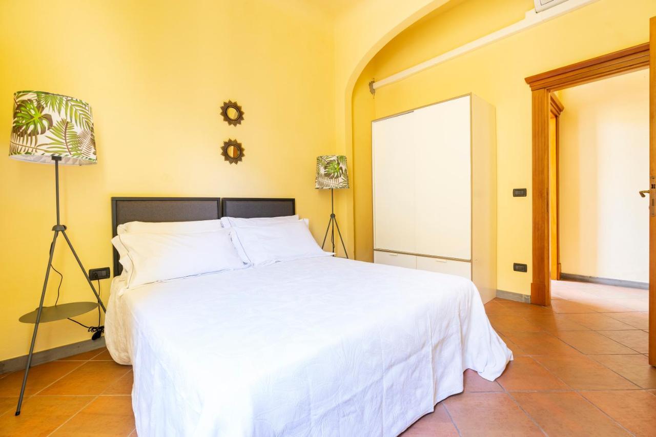 Verdi 11 Firenze Bagian luar foto