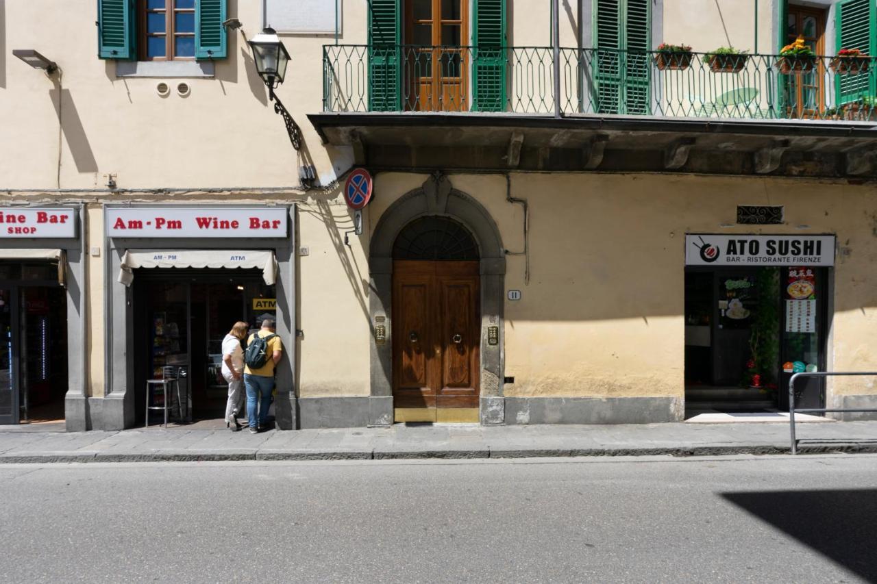Verdi 11 Firenze Bagian luar foto