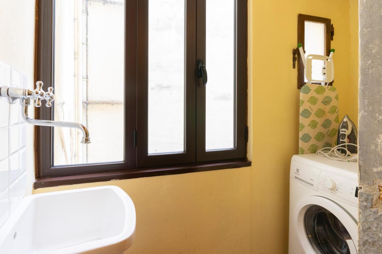 Verdi 11 Firenze Bagian luar foto
